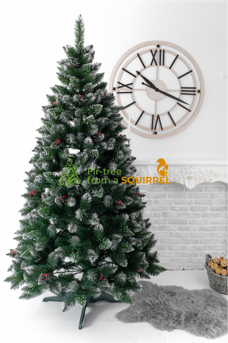 Umělý vánoční stromek "Crystal" zdobený bílými konečky a krystaly ledu